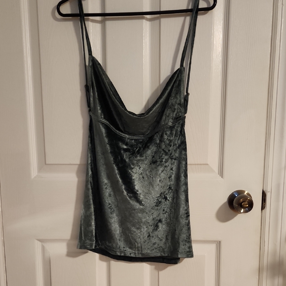 Elegant Velvet Camisole in Forest Green